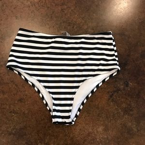 Women’s M high waisted bikini bottom